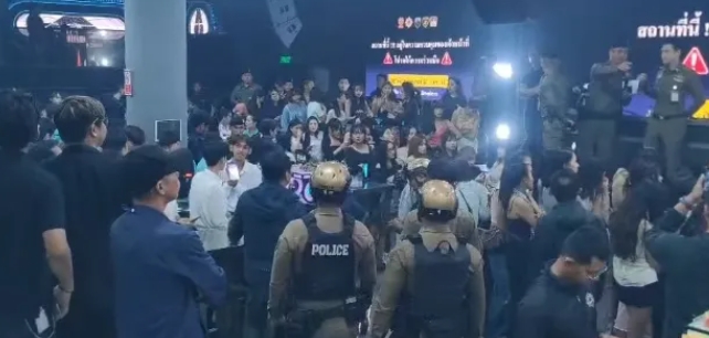 泰国突袭知名夜店！一夜328人被查，牵出多名中国游客！