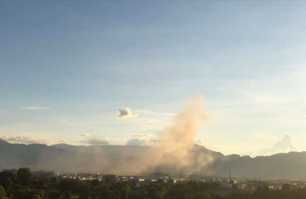 1761716824693306.png b2c1edac72d3429913890d084577c535.png