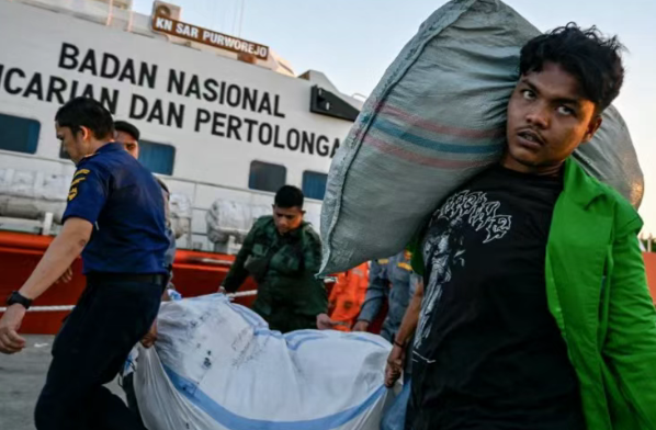 遇难人数增至631，472人失踪！印尼洪灾失控，物资几乎耗尽，价格暴涨！